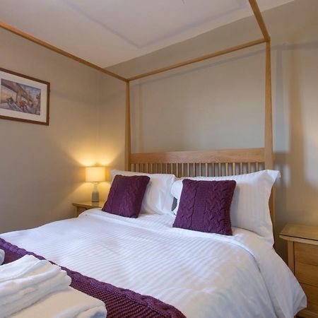 The Wheatsheaf Hotel コーブリッジ エクステリア 写真